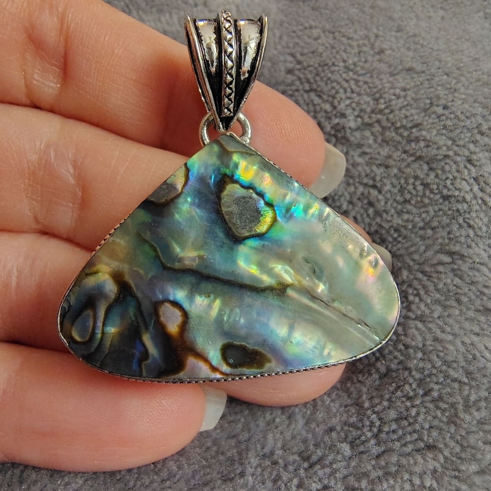 Not For Sale - Abalone Shell Pendant - Picture 5 of 8